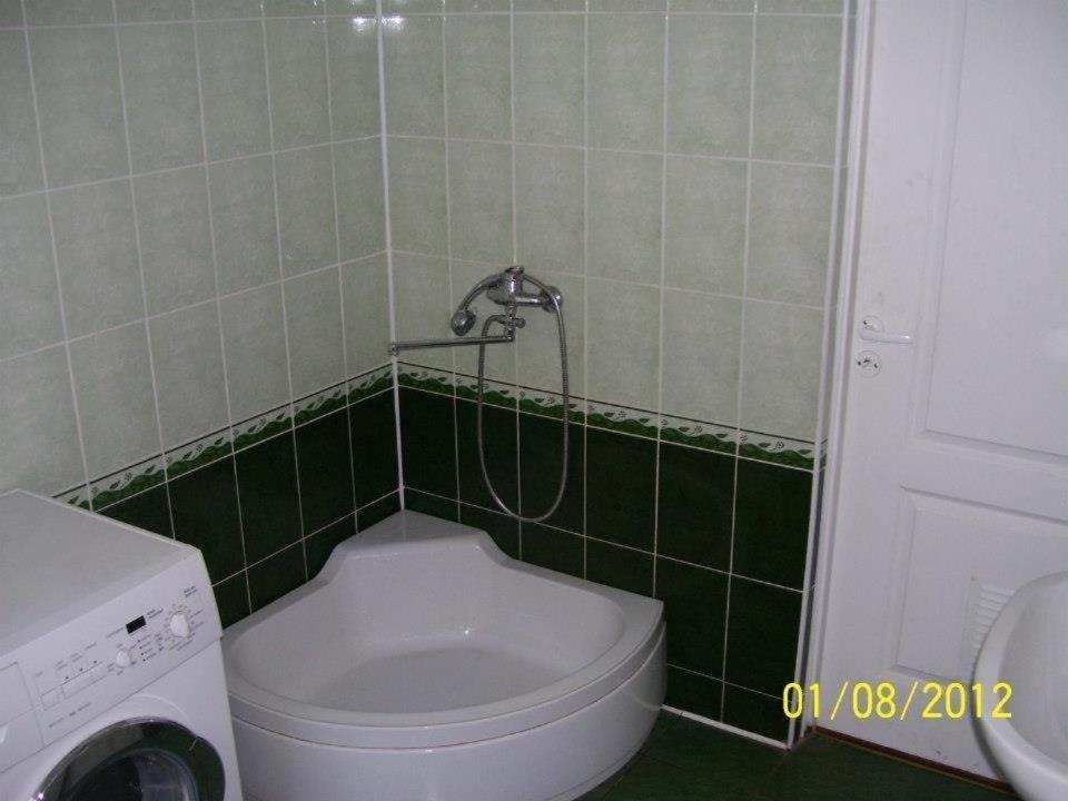 Hotel Pirtis Prie Neries Janów Zewnętrze zdjęcie